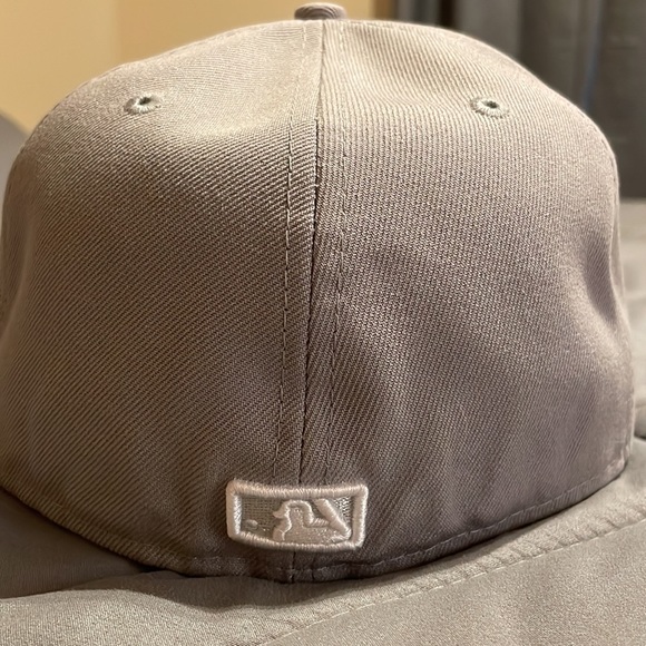 Los Angeles dodgers gray fitted hat - Picture 4 of 4